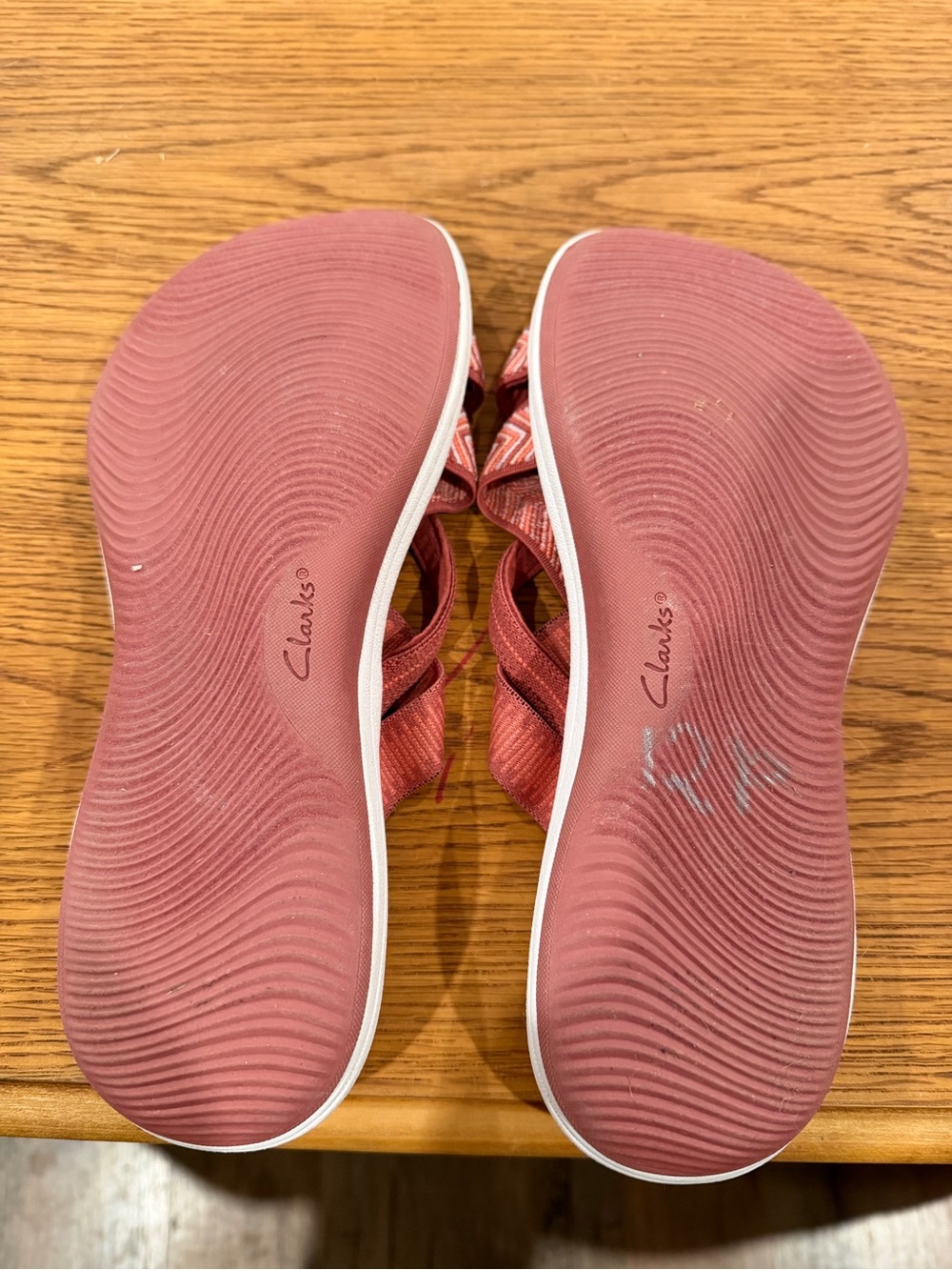 New!! Clark Cloudsteppers Women's Pink Strappy Slide Sandals - Picture 4 of 5